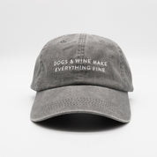 Grijze denim pet - Dogs & Wine Make Everything Fine 